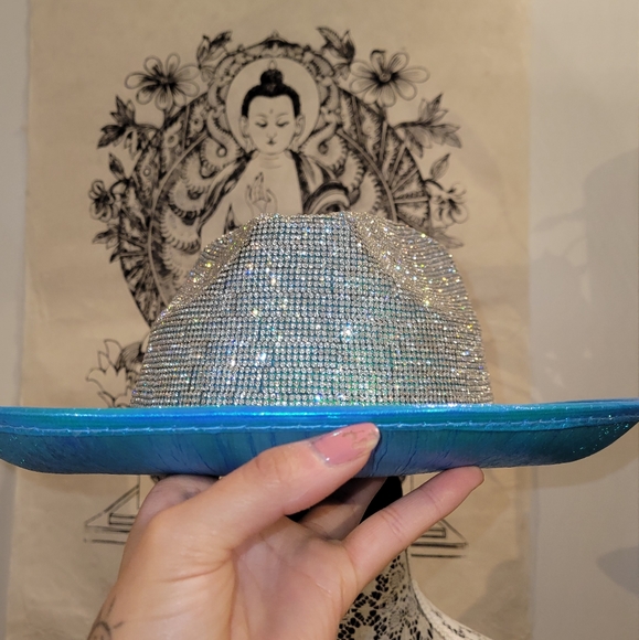 Cowboy hat - Picture 3 of 4